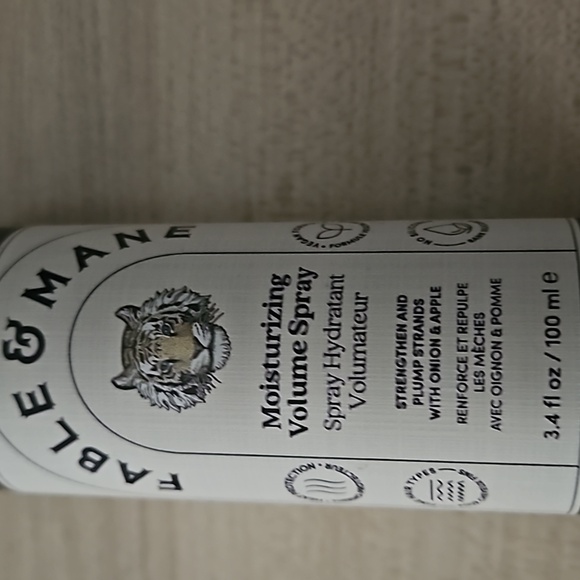 Fable & Mane Volumizing Spray - Picture 2 of 3